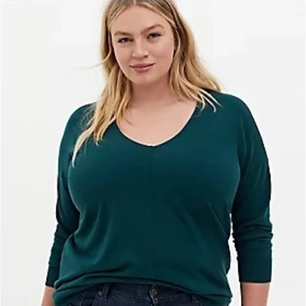 Torrid Pullover Drop Shoulder Emerald Green Sweater Size 1 - Picture 1 of 8